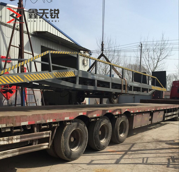 保定移动式登车桥装车发货